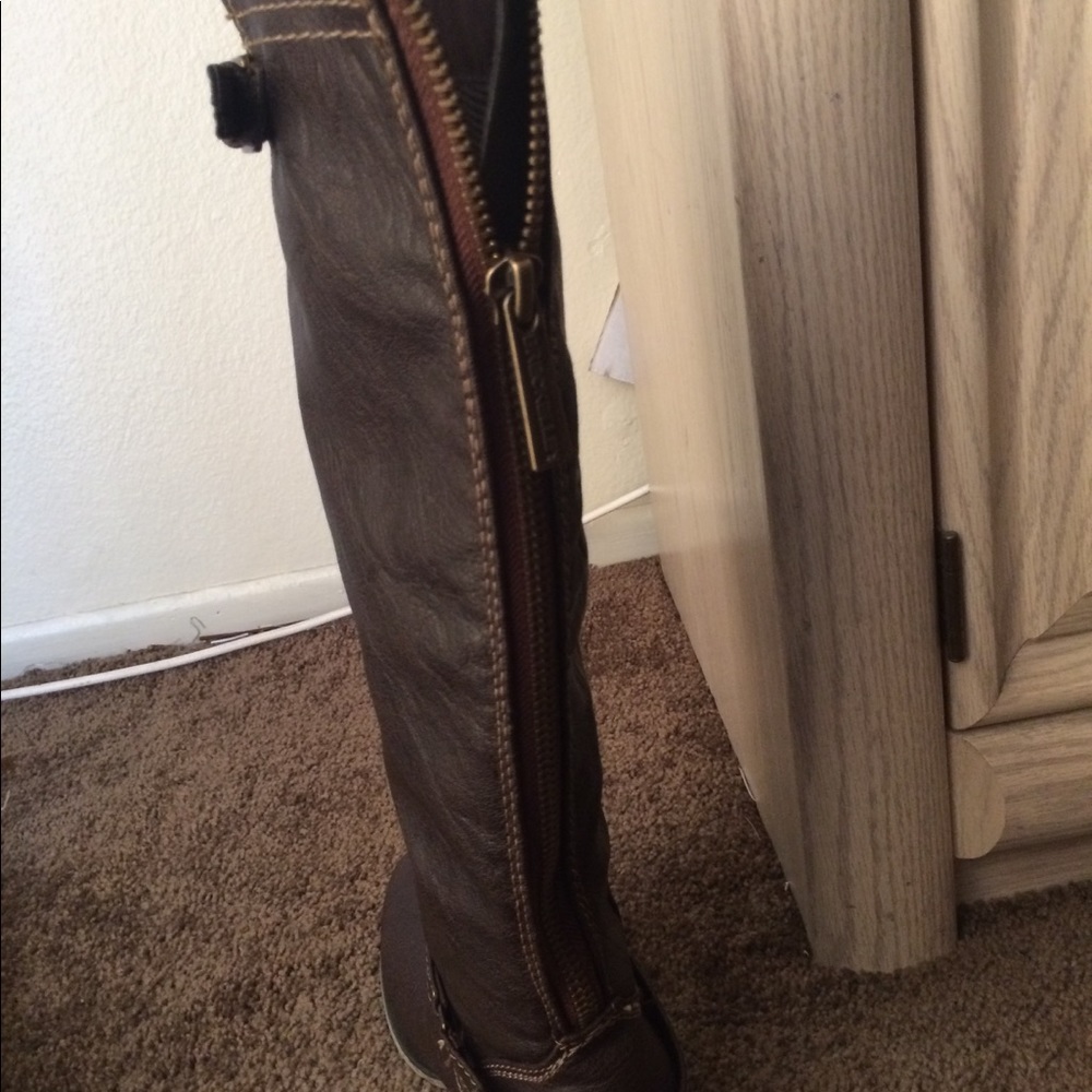 riding boots - Picture 2 of 5